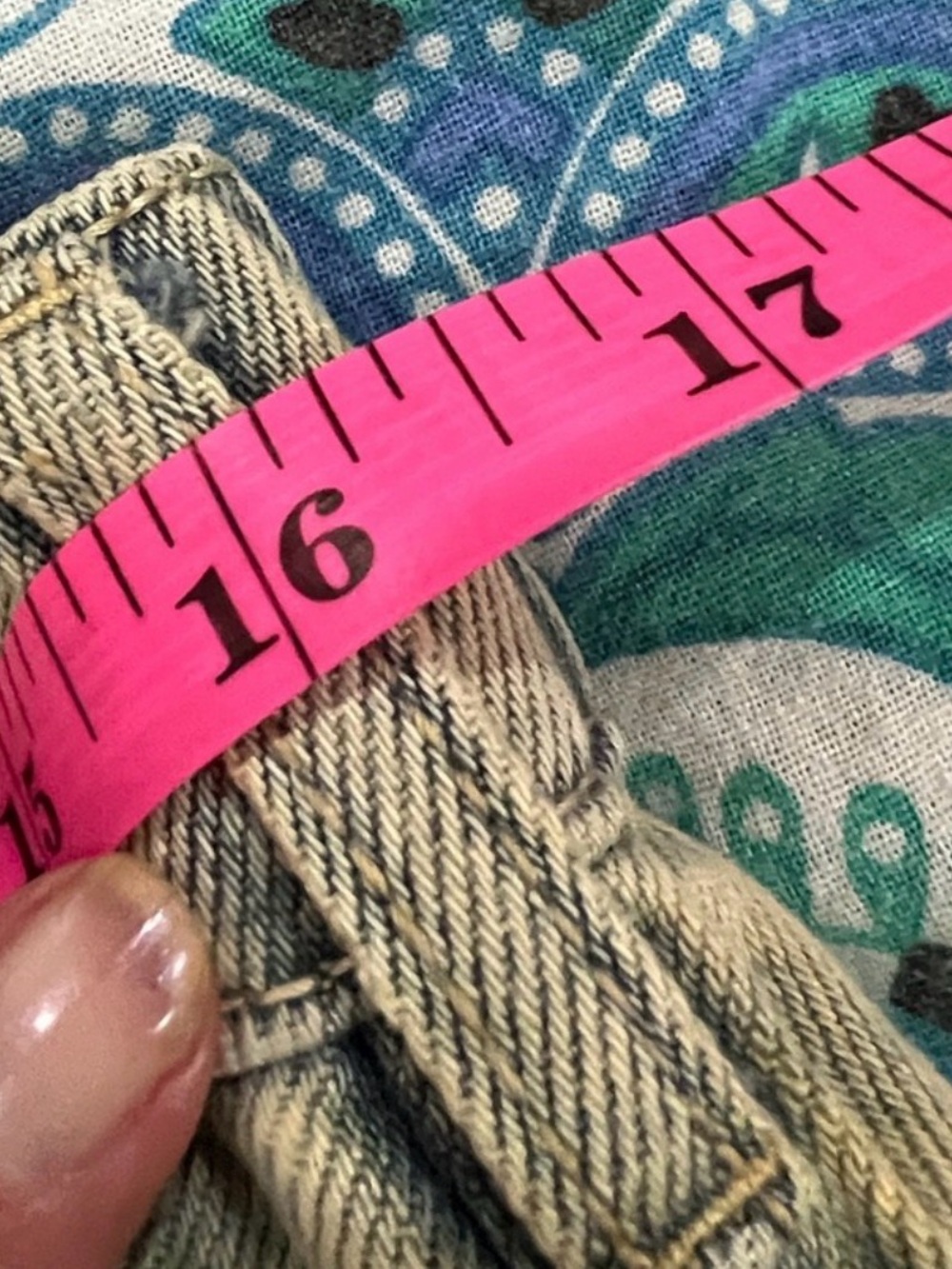 Oli & Hali Floral Appliqué Wide Leg Denim Jeans - Picture 5 of 6